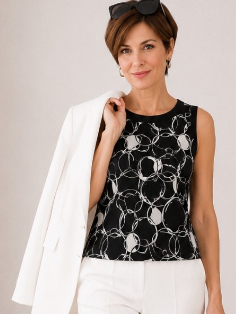 Tanjay| Black White Abstract Sequin Shine Sleeveless Top